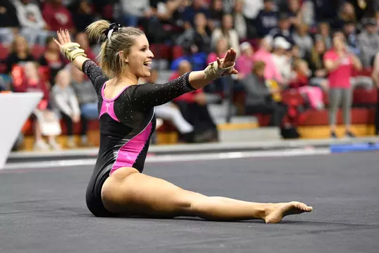 Temple Owls' JAYLENE EVERETT