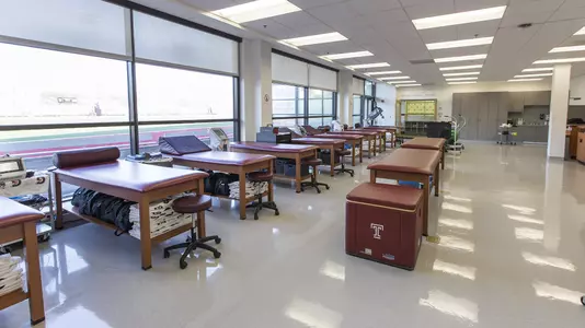 2015_12_08 Athletics Training Rooms