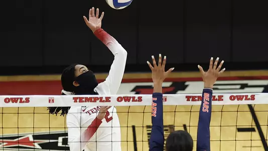 Peyton Boyd goes up for a kill in Temple's match against Morgan State on January 23, 2021.