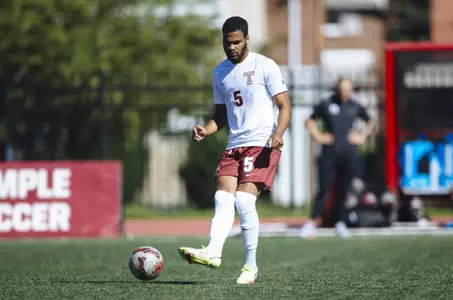 Marques Antoine Action Shots