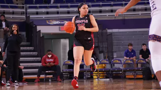 Mia Davis ECU