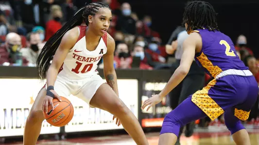 Aniya Gourdine vs. ECU