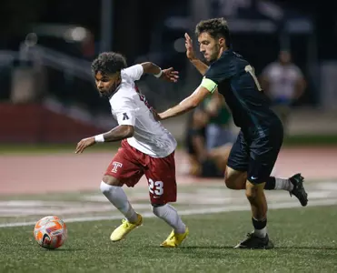 Chaim Roserie Action Shot