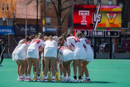 Lacrosse Huddle
