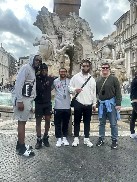 Media wall image
