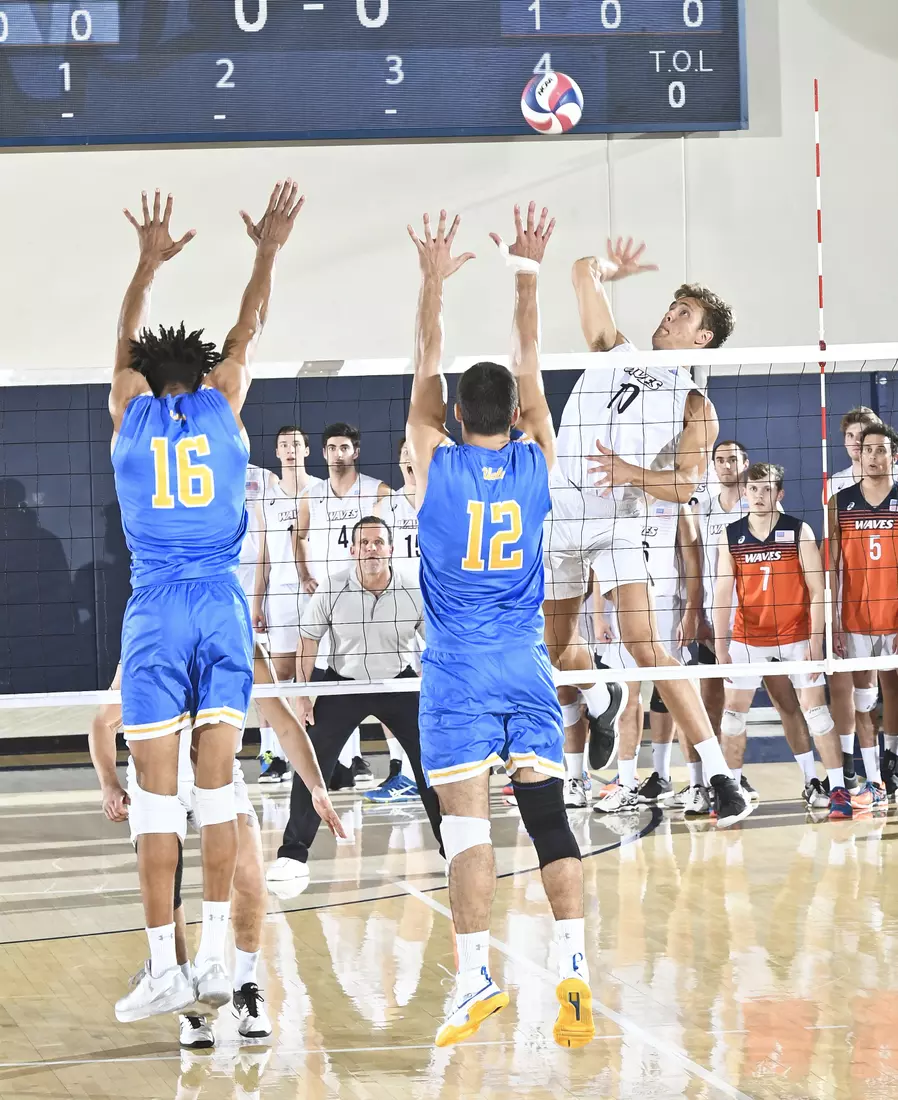 Max Chamberlain vs. UCLA