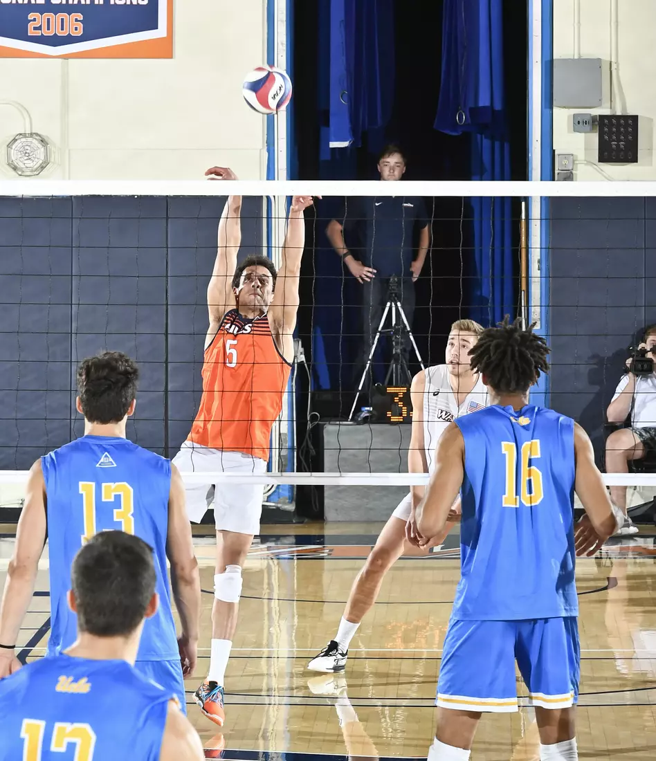 Noah Dyer vs. UCLA