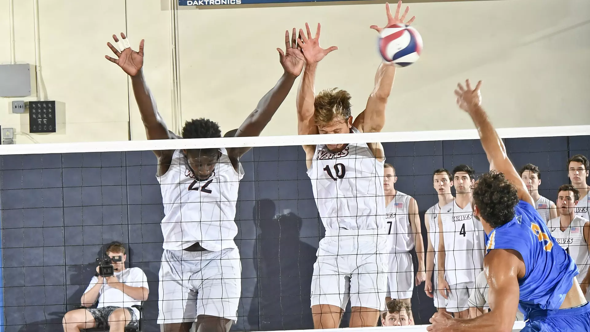 block vs. UCLA