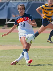 Taylor Alvarado and the Waves take on USC and SDSU this week