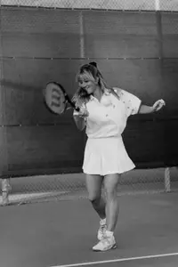 Noelle Porter-Radnoti