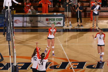 Nikki Lyons (Photo by Jeff Golden)