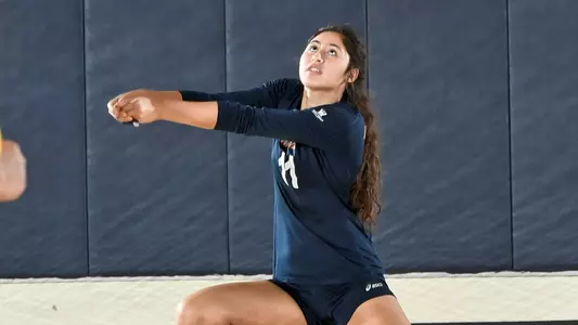 Hana Lishman (11) (Photo by Martin A. Folb