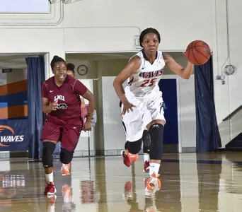 Yasmine Robinson-Bacote (photo by Martin Folb)