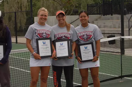 Laura Gulbe, Luisa Stefani and Jean Runglerdkriangkrai