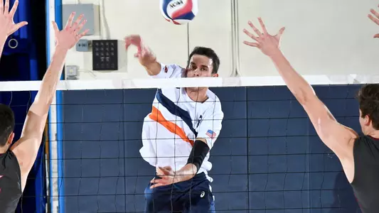 Noah Dyer (Photo by Martin A. Folb)