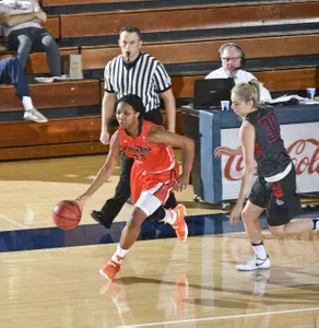 Yasmine Robinson-Bacote (Martin A. Folb photo)