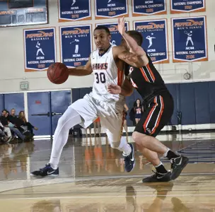 Lamond Murray Jr. (Martin A. Folb photo)