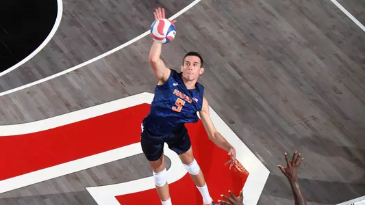 Noah Dyer (5) (Photo by Martin A. Folb)