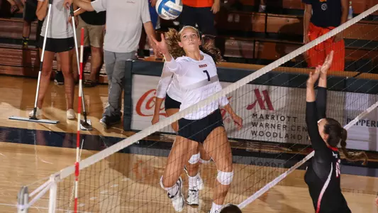 Alli O'Harra (7) (Photo by Jeff Golden