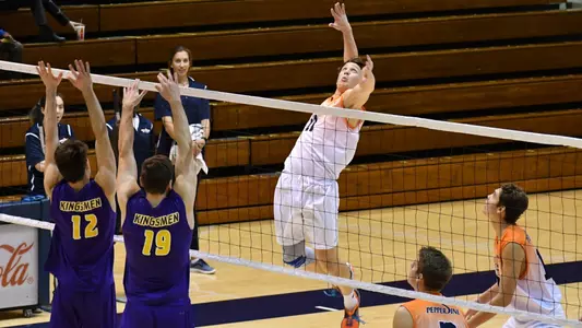 Troy Magorien (11) (Photo by Sarah Otteman