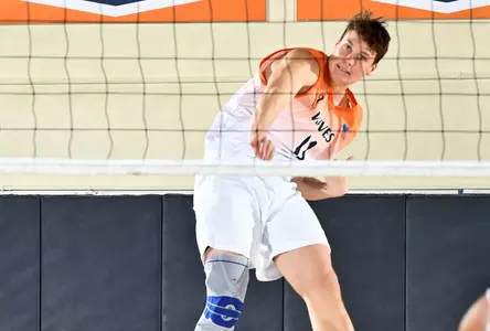 Troy Magorien (11) (Photo by Martin A. Folb