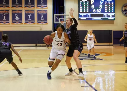 Yasmine Robinson-Bacote (25) (Photo by Stephanie Chaisson)