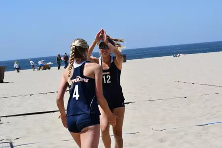 Maddie Dilfer (12), Nikki Lyons (4) (Photo by Sarah Otteman)