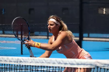 Evgeniya Levashova (photo by Catt Ott)