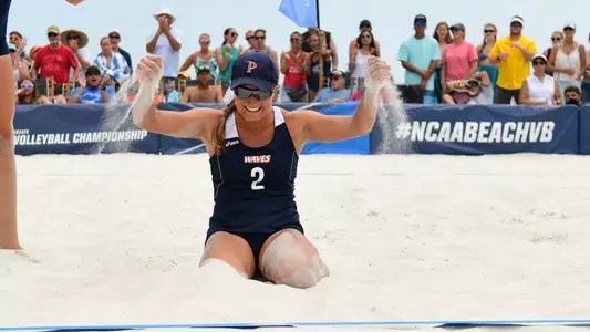 Alexis Filippone (15), Skylar Caputo (2) vs. USC (NCAA Photos