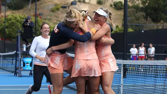 Women's Tennis team celebration