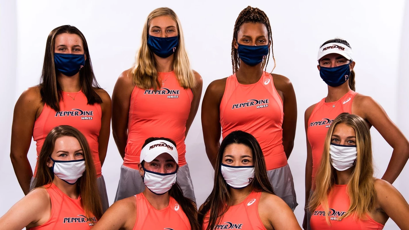 Women's Tennis Team masks