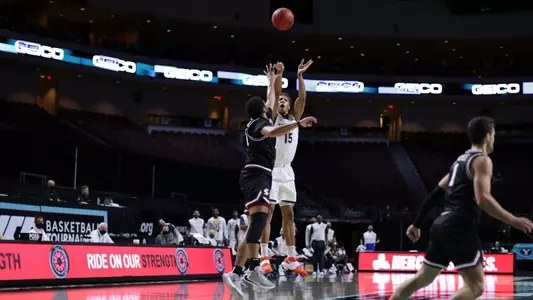 Kessler Edwards vs. Santa Clara