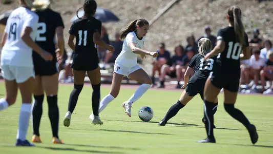 Joelle Anderson vs. LBSU