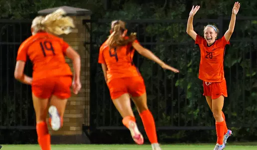 Tori Waldeck Goal Celebration TCU vs Pepperdine soccer at the Garvey-Rosenthal Soccer Complex in Fort Worth, Texas on September 16, 2021 (Photo by/Gregg Ellman)