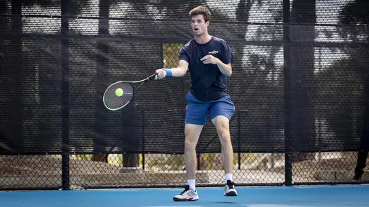 Daniel De Jonge vs. USC