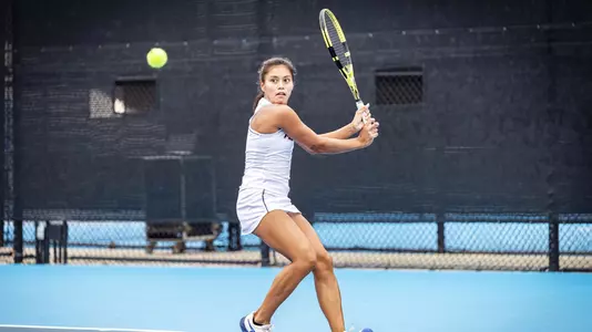 Victoria Flores vs. Saint Mary's