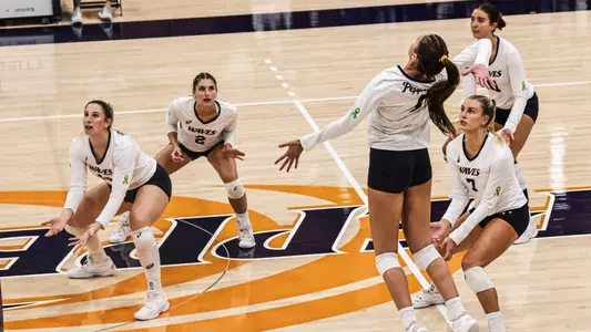 Women's Indoor Volleyball