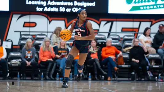 Mi'Cole Cayton at Pacific