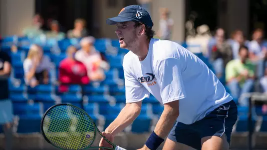 Linus Carlsson Halldin vs. Louisville