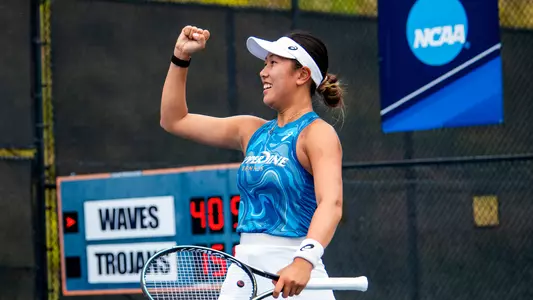 Vivian Yang vs. USC