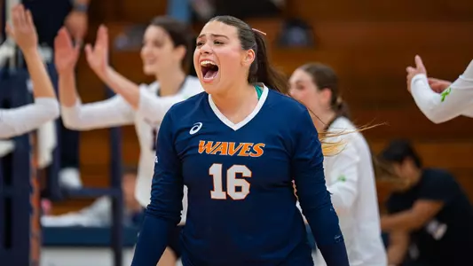 Trinity Stanger vs. Santa Clara