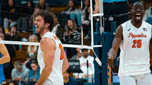 Akin Akinwumi and Martin de Chavarria