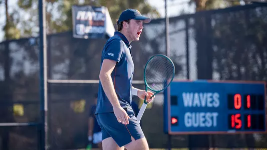 Linus Carlsson Halldin vs. UCI