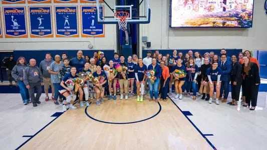 WBB SENIOR DAY