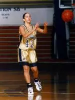 Sophomore Laine Selwyn led the Panthers with a career-high 25 points in Pittsburgh's loss at Syracuse.