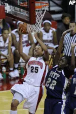 Maryland's Marissa Coleman goes to the basket against Pittsburgh's Chelsea Cole during the second half.