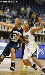 Junior Shayla Scott finished the day with 11 points and five rebounds