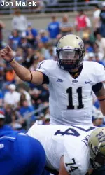Quarterback Bill Stull