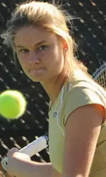 Junior Elizabeth Adams went 2-2 and reached the Honors Singles finals