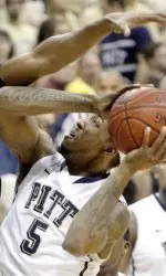 Gilbert Brown scored 13 points